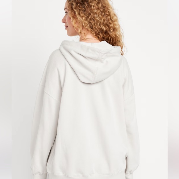 OLD NAVY CREAM HOODIE - Picture 4 of 7